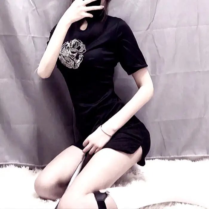 凤阁春残